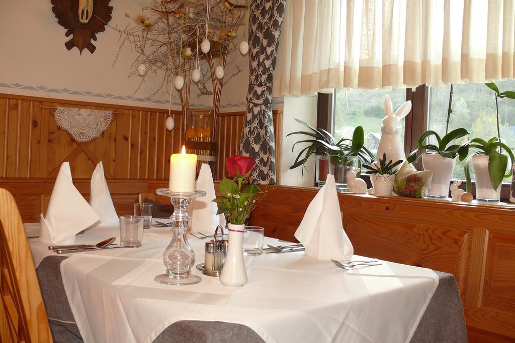 Gasthof-Pension Zur Klause Ratten Buitenkant foto